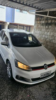 VOLKSWAGEN FOX 1.6 MSI HIGHLINE 16V FLEX 4P AUTOMATIZADO VOLKSWAGEN FOX 1.6 MSI HIGHLINE 16V FLEX 4P AUTOMATIZADO